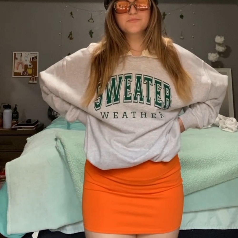 Urban Outfitters orange mini skirt - Picture 6 of 6